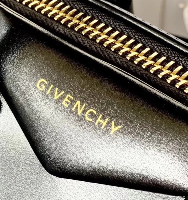Givenchy 44895 Handle Bags Upgraded Top 0821